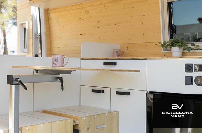 Taller Camperización Furgoneta Accesorios